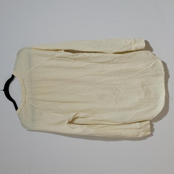 Thermal Graphic Tee - Picture 6 of 6